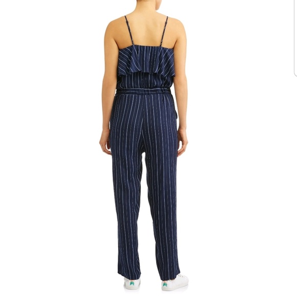 Juniors pinstripe jumpsuit - Picture 3 of 3